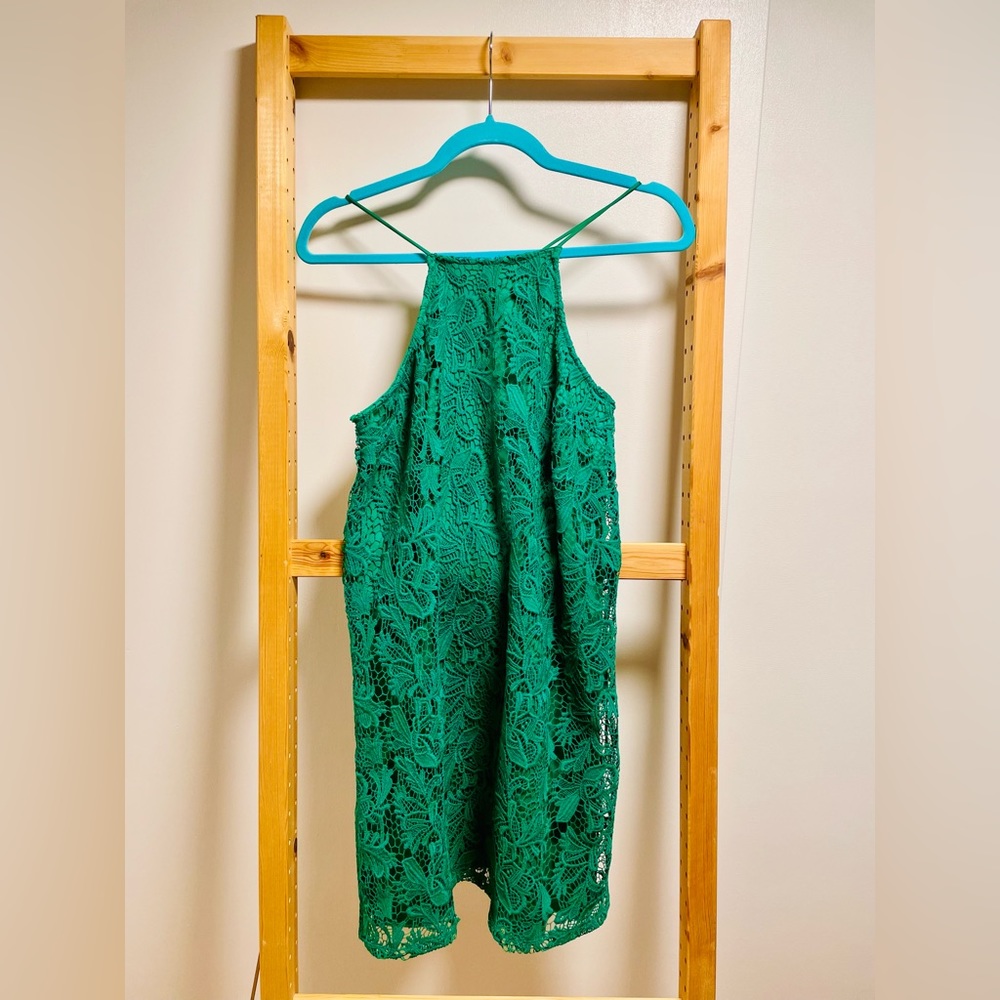 🌸Francesca’s Mi Ami Lace Spaghetti Strap Green Dress